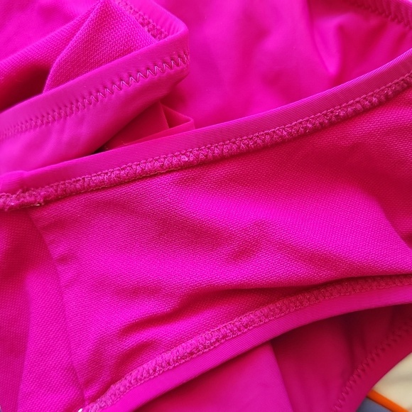 Magenta pink bikini bottom - Picture 3 of 6